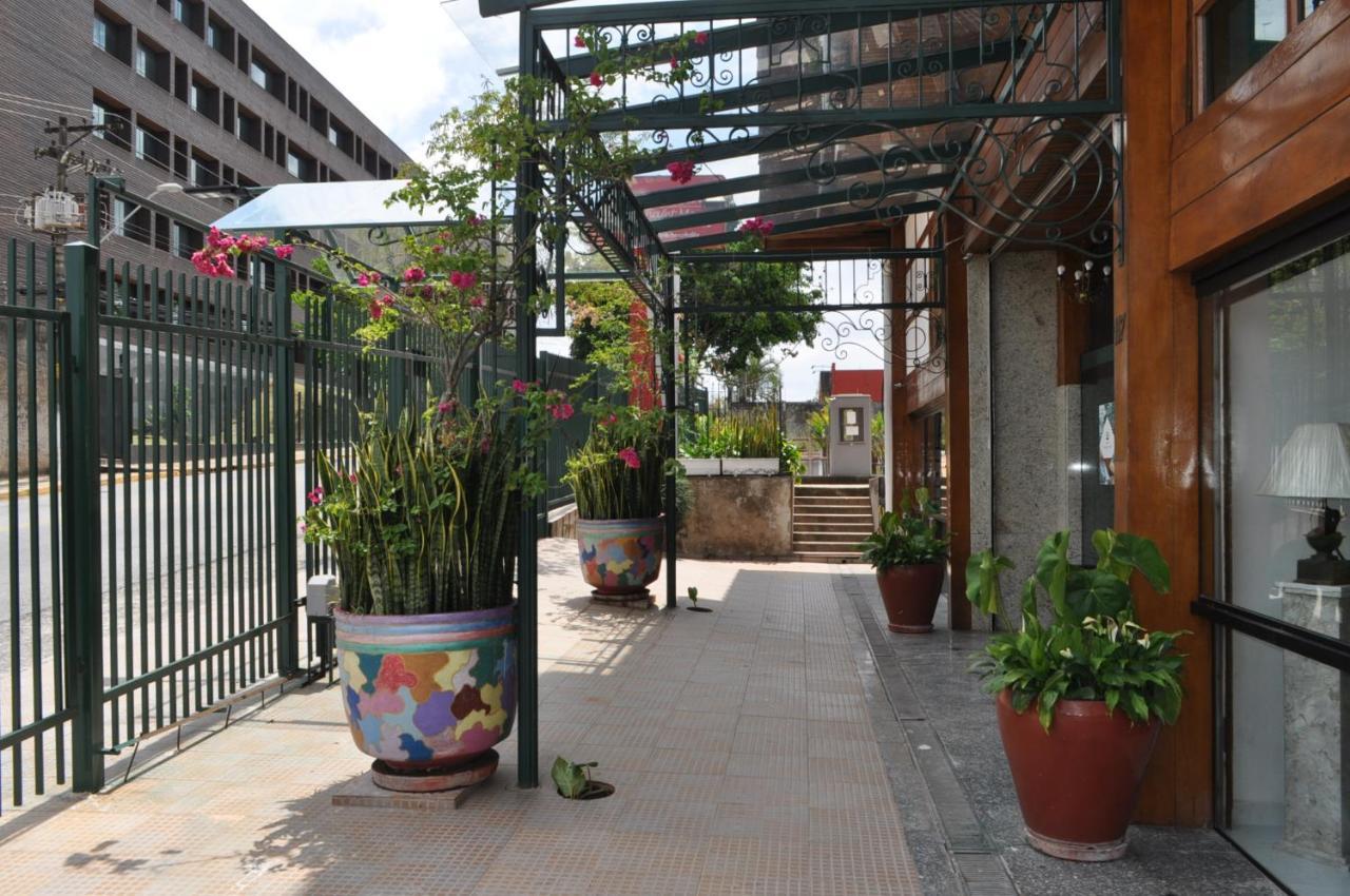 Hotel Chalet Monet - Granja Vianna 科蒂亚 外观 照片