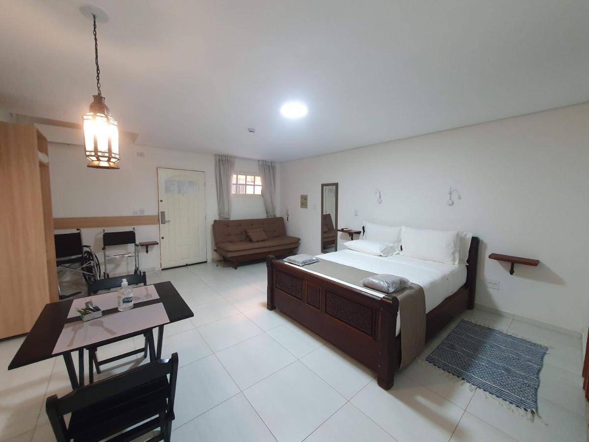 Hotel Chalet Monet - Granja Vianna 科蒂亚 外观 照片