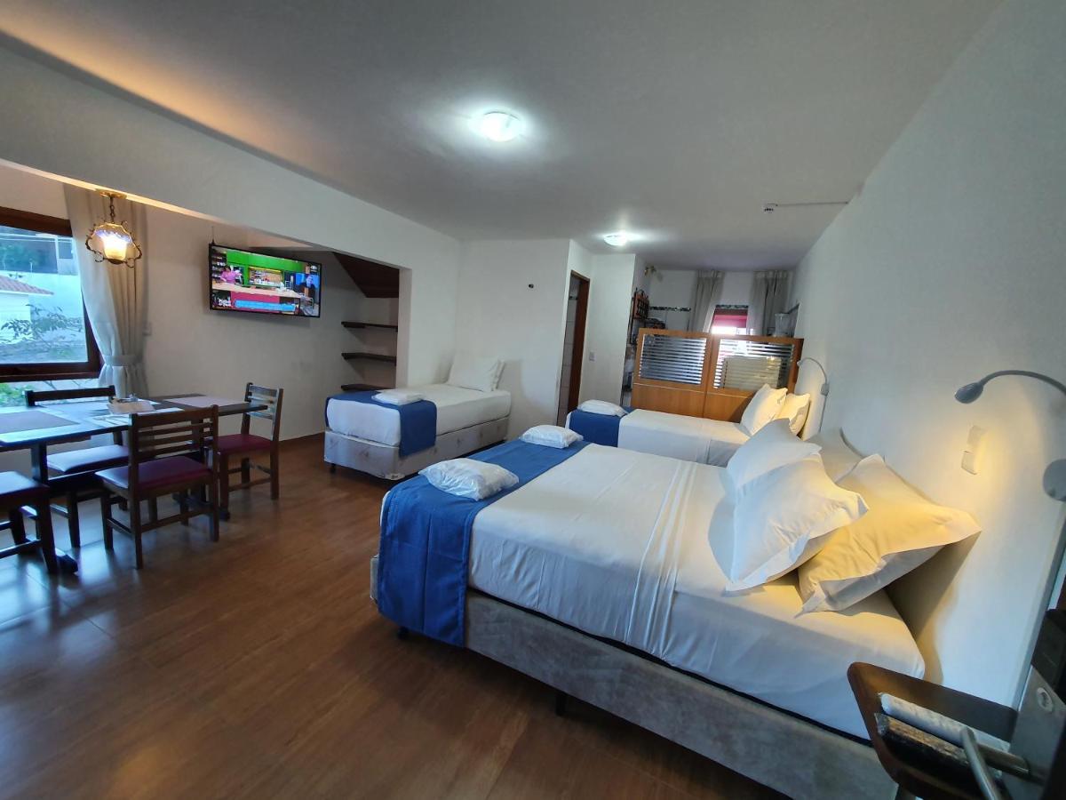 Hotel Chalet Monet - Granja Vianna 科蒂亚 外观 照片