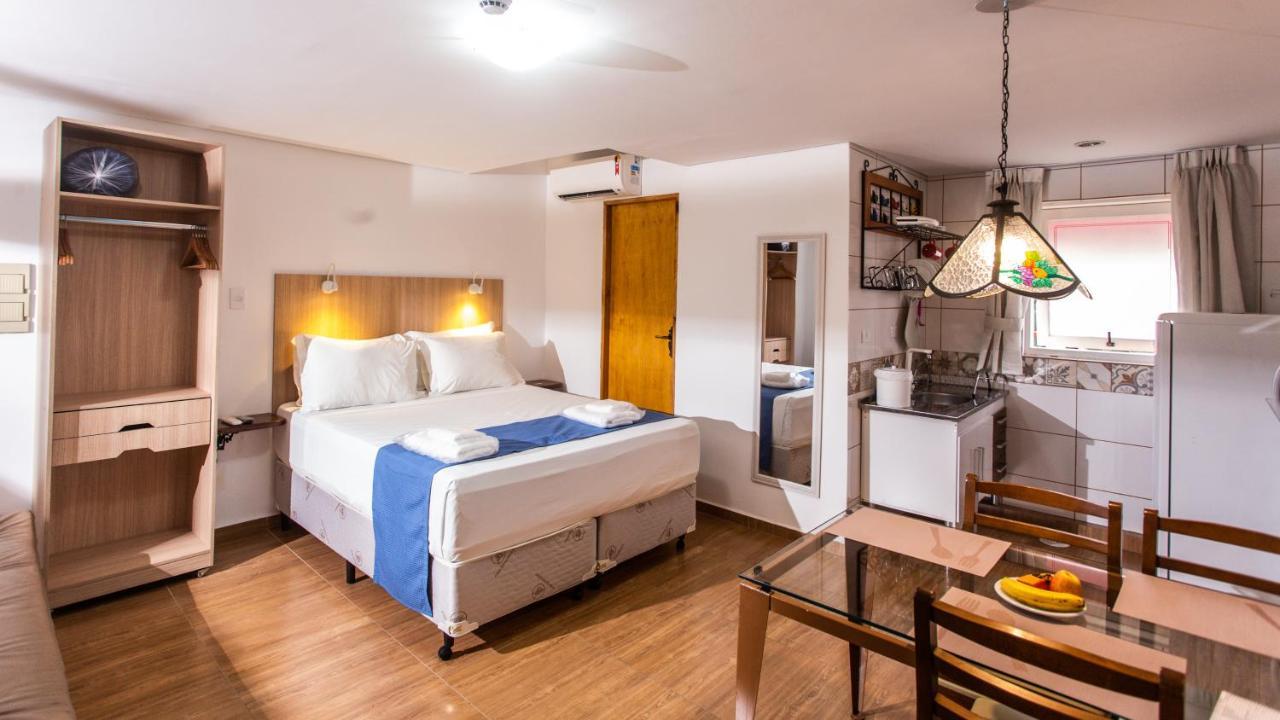 Hotel Chalet Monet - Granja Vianna 科蒂亚 外观 照片