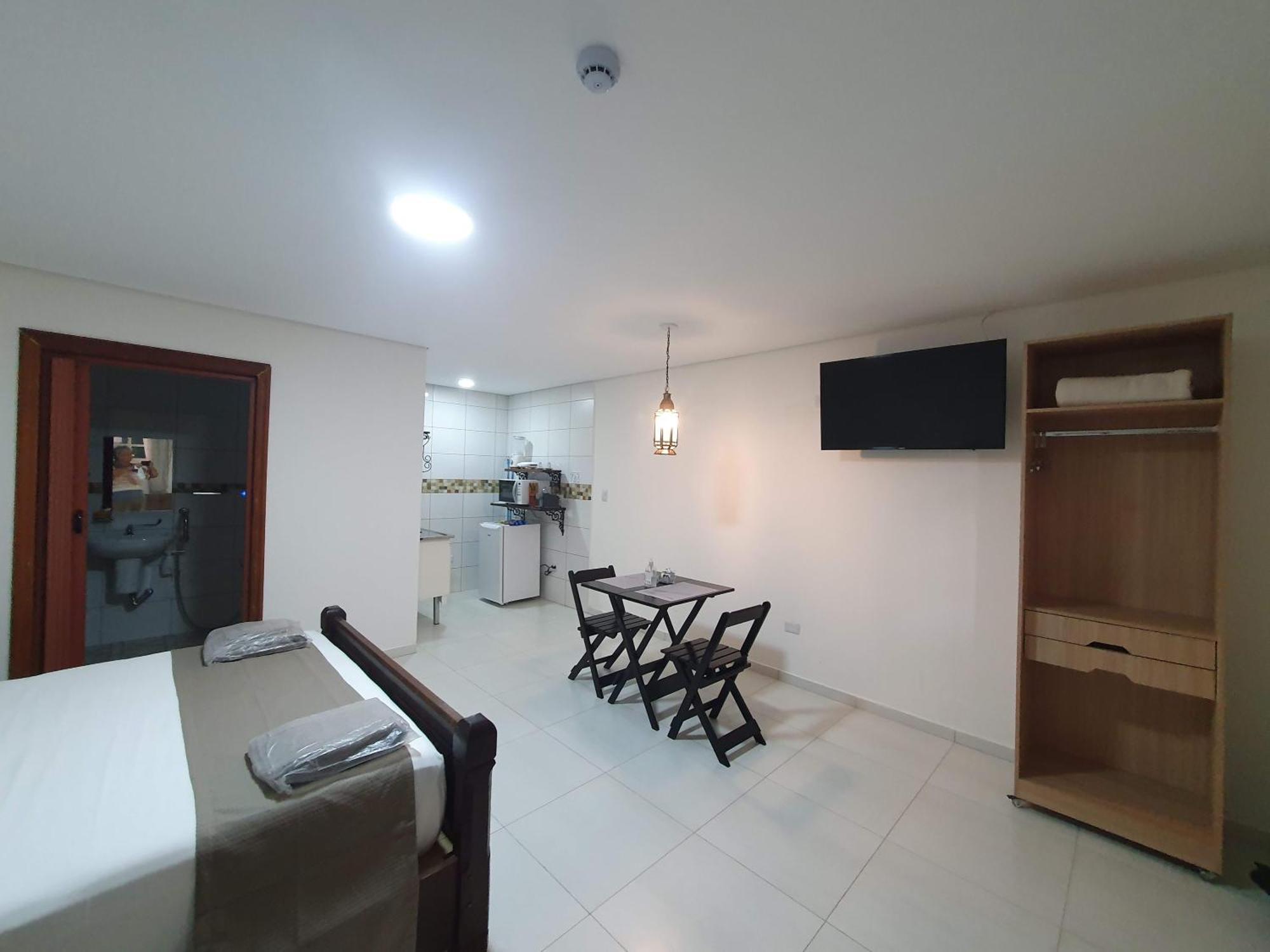 Hotel Chalet Monet - Granja Vianna 科蒂亚 外观 照片